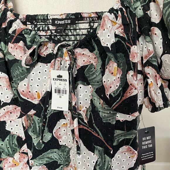 NWT Express Floral Eyelet Puff Sleeve Bodysuit - Picture 9 of 9